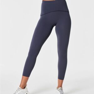 SPANXshape™ Booty Boost® Leggings 7/8 - Dark Storm